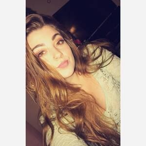 Meet your Posher, Paige